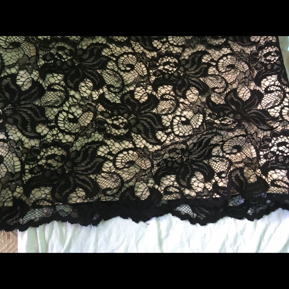 Dress - Picture 4 of 6